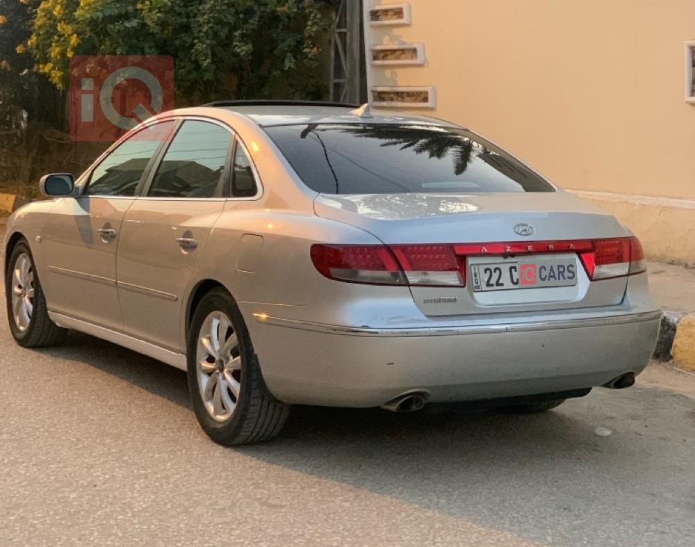 هيونداي أزيرا